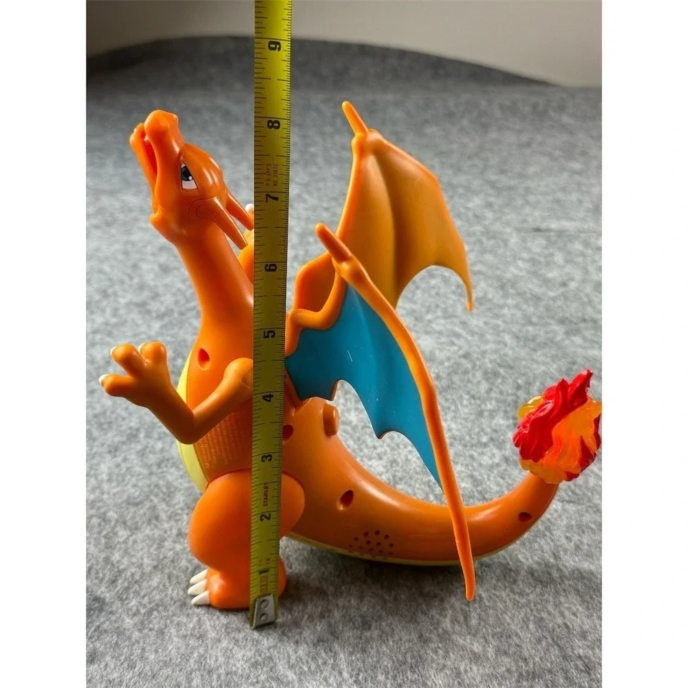 Jazwares PKW 4262 Pokémon 6' Interactive Charizard Deluxe Figure Does Work‎